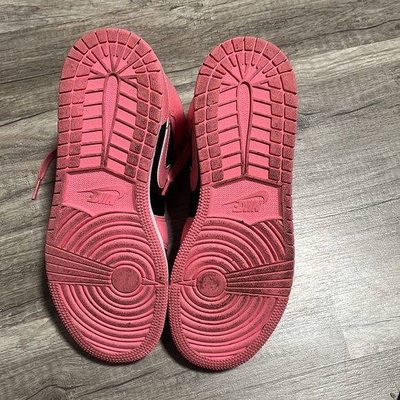 Size 7 Retros - Picture 5 of 5